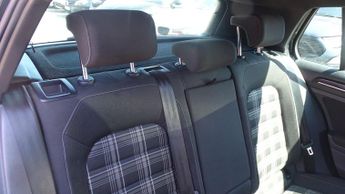 VOLKSWAGEN GOLF 2.0 TDI BlueMotion Tech GTD