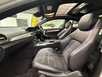 MERCEDES-BENZ C CLASS 2.1 C250 CDI AMG Sport Edition