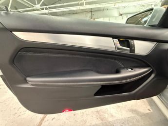 MERCEDES-BENZ C CLASS 2.1 C250 CDI AMG Sport Edition