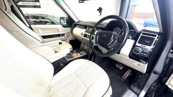 LAND ROVER RANGE ROVER 4.4 TD V8 Westminster