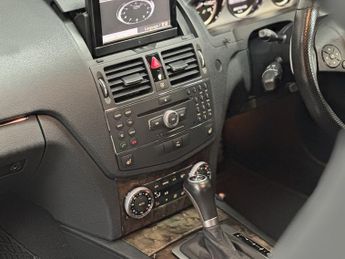 MERCEDES-BENZ C CLASS 6.3 C63 V8 AMG