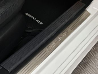 MERCEDES-BENZ C CLASS 6.3 C63 V8 AMG