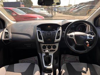 FORD FOCUS 1.0T EcoBoost Zetec Euro 5 (s/s) 5dr