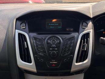 FORD FOCUS 1.0T EcoBoost Zetec Euro 5 (s/s) 5dr