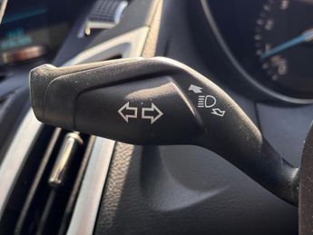 FORD FOCUS 1.0T EcoBoost Zetec Euro 5 (s/s) 5dr