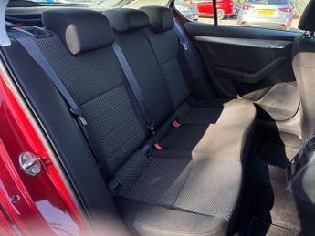 SKODA OCTAVIA 1.2 TSI SE Euro 5 (s/s) 5dr