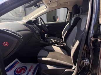 FORD FOCUS 1.0T EcoBoost Zetec Euro 5 (s/s) 5dr