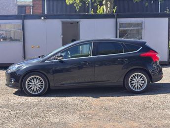 FORD FOCUS 1.0T EcoBoost Zetec Euro 5 (s/s) 5dr