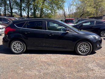 FORD FOCUS 1.0T EcoBoost Zetec Euro 5 (s/s) 5dr