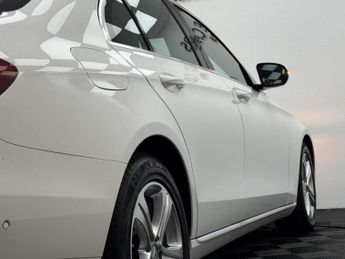 MERCEDES-BENZ E CLASS 2.0 E220d SE