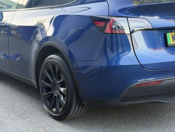 TESLA MODEL Y (Dual Motor) Long Range