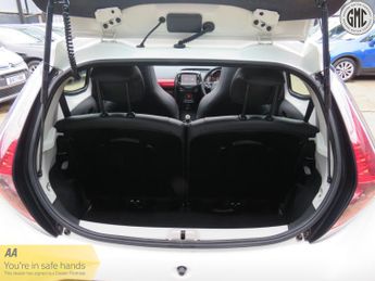 TOYOTA AYGO 1.0 VVT-i x-claim x-Shift Automatic Convertible