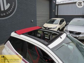 TOYOTA AYGO 1.0 VVT-i x-claim x-Shift Automatic Convertible