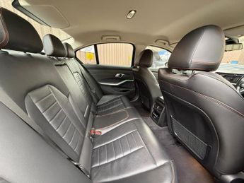 BMW 3 SERIES 2.0 330e Sport Pro Saloon