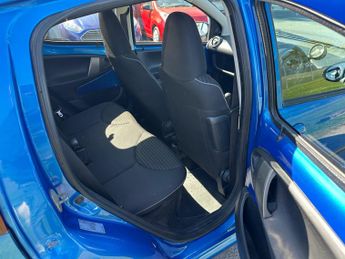 PEUGEOT 107 1.0 12V Active