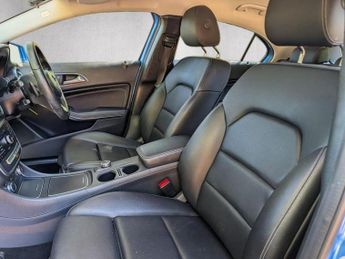 MERCEDES-BENZ A CLASS 1.6 A180 SE 7G-DCT Euro 6 (s/s) 5dr