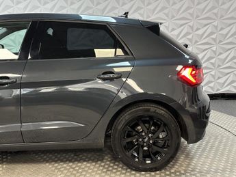 AUDI A1 1.0 TFSI 30 Sport