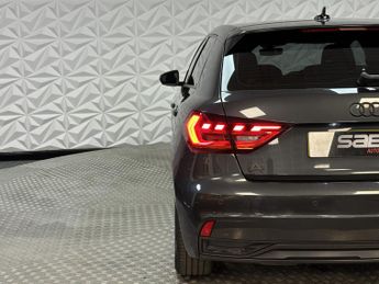 AUDI A1 1.0 TFSI 30 Sport
