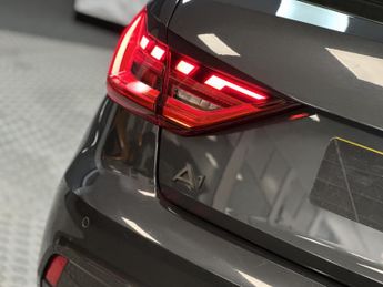 AUDI A1 1.0 TFSI 30 Sport