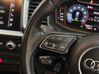 AUDI A1 1.0 TFSI 30 Sport