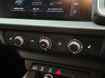 AUDI A1 1.0 TFSI 30 Sport