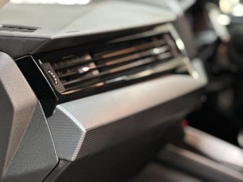 AUDI A1 1.0 TFSI 30 Sport