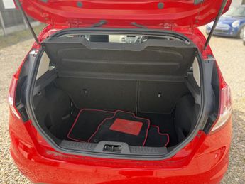 FORD FIESTA 1.0 T EcoBoost Zetec