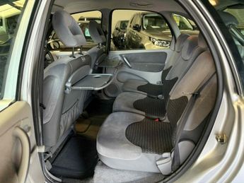 CITROEN XSARA PICASSO 2.0 i 16V Desire