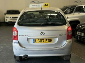 CITROEN XSARA PICASSO 2.0 i 16V Desire