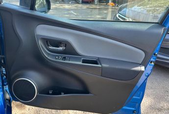 TOYOTA YARIS 1.5 VVT-h Icon E-CVT Euro 6 5dr