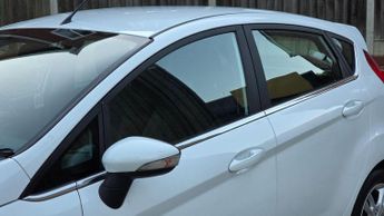 FORD FIESTA 1.25 Zetec Euro 6 5dr