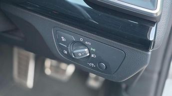 AUDI Q5 2.0 TDI 40 Black Edition S Tronic quattro Euro 6 (s/s) 5dr