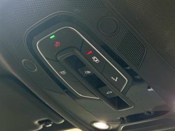 AUDI Q5 2.0 TDI 40 Black Edition