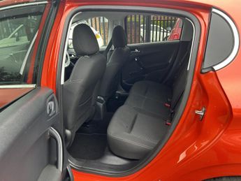 PEUGEOT 208 1.2 PureTech Allure