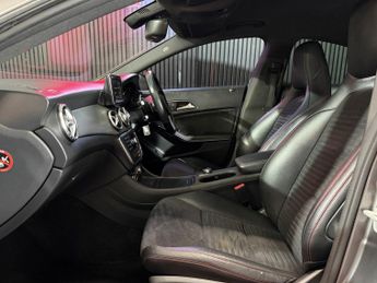 MERCEDES-BENZ CLA 2.1 CLA220 CDI AMG Sport