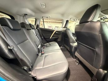TOYOTA RAV4 2.0 V-Matic Excel