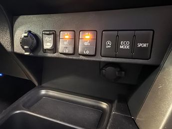 TOYOTA RAV4 2.0 V-Matic Excel