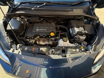 VAUXHALL CORSA 1.4 i SE