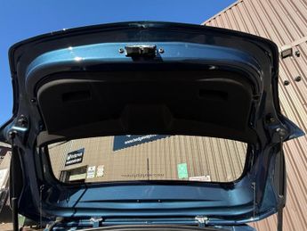VAUXHALL CORSA 1.4 i SE