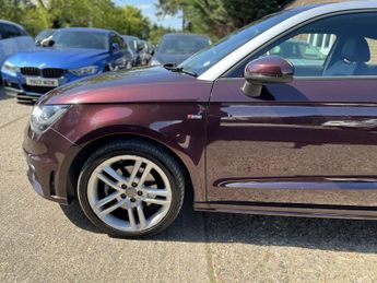 AUDI A1 1.4 TFSI S line
