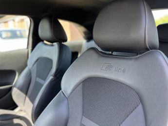 AUDI A1 1.4 TFSI S line
