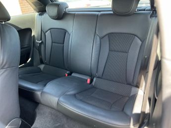 AUDI A1 1.4 TFSI S line
