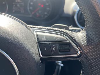 AUDI A1 1.4 TFSI S line