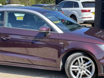 AUDI A1 1.4 TFSI S line