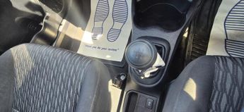 TOYOTA YARIS 1.0 VVT-i T2