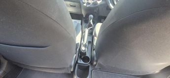 TOYOTA YARIS 1.0 VVT-i T2