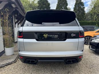 LAND ROVER RANGE ROVER SPORT 5.0 P575 V8 SVR