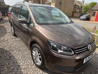 Volkswagen Touran 1.6 TDI BlueMotion Tech SE