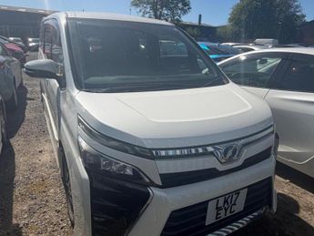 Toyota Noah Voxy 1.8 Petrol Hybrid
