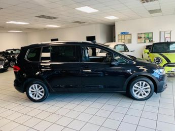 VOLKSWAGEN TOURAN 1.6 TDI SE Family DSG Euro 6 (s/s) 5dr